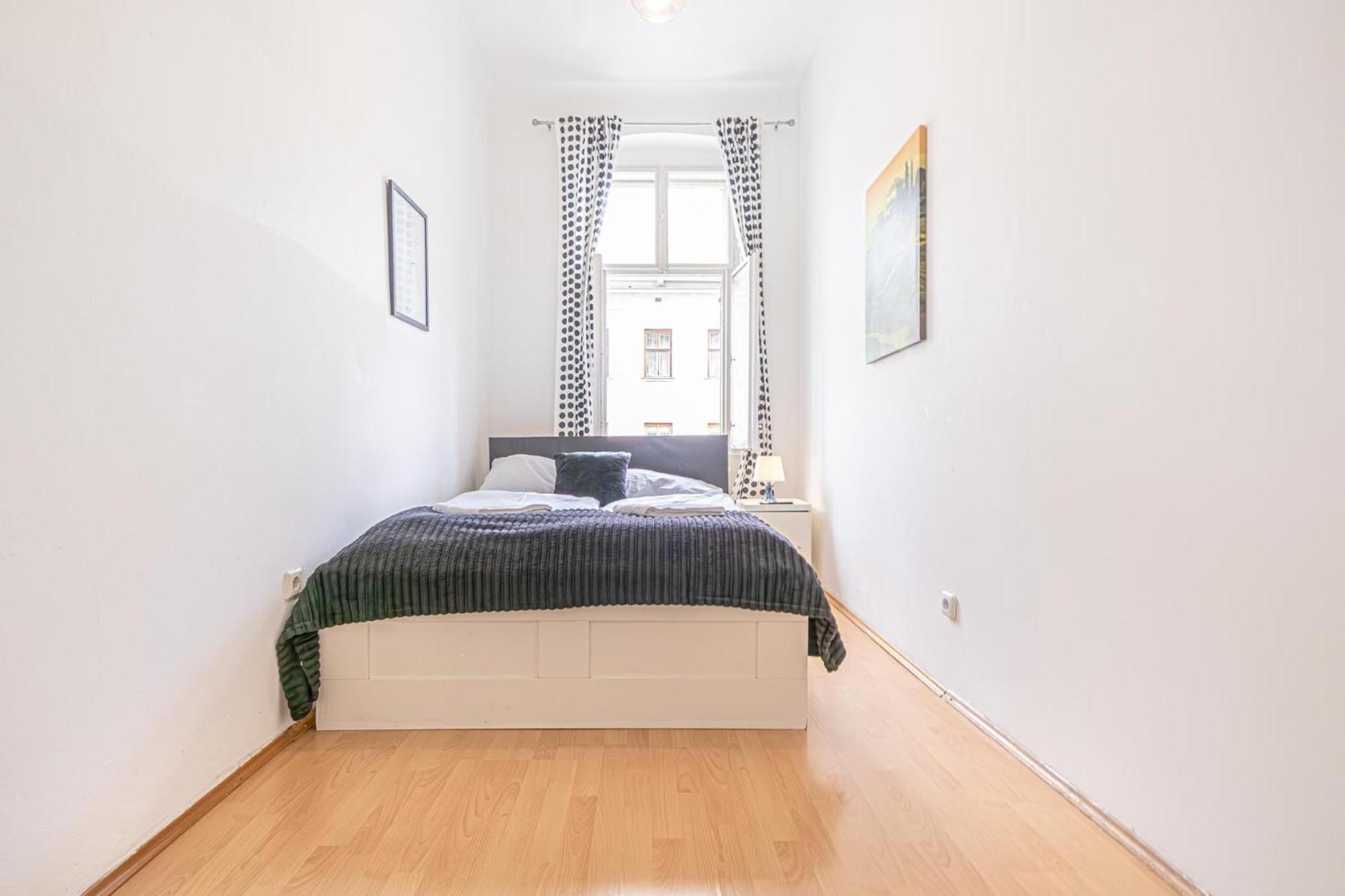 Sweet 3Br Shared Apt Near Wiener Stadthalle & Central Exterior photo